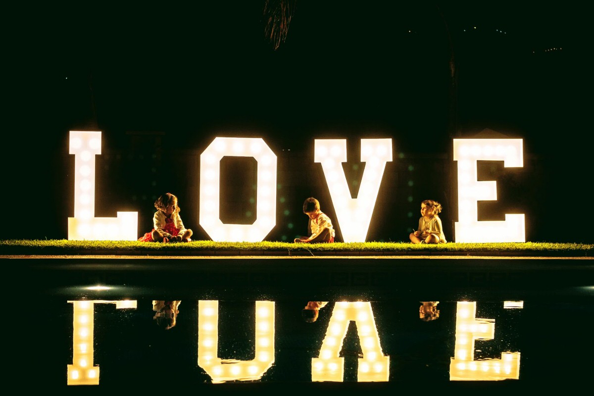 Love letters in the night